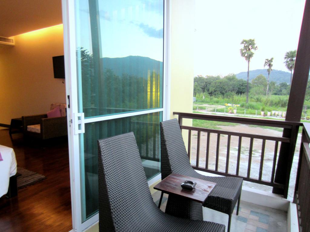 Mountain Creek Wellness Resort Chiangmai Chiang Mai Ruang foto
